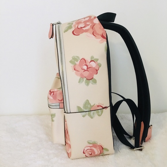 βΌοΈSOLDβΌοΈ COACH FLORAL BACKPACK π - Picture 2 of 6